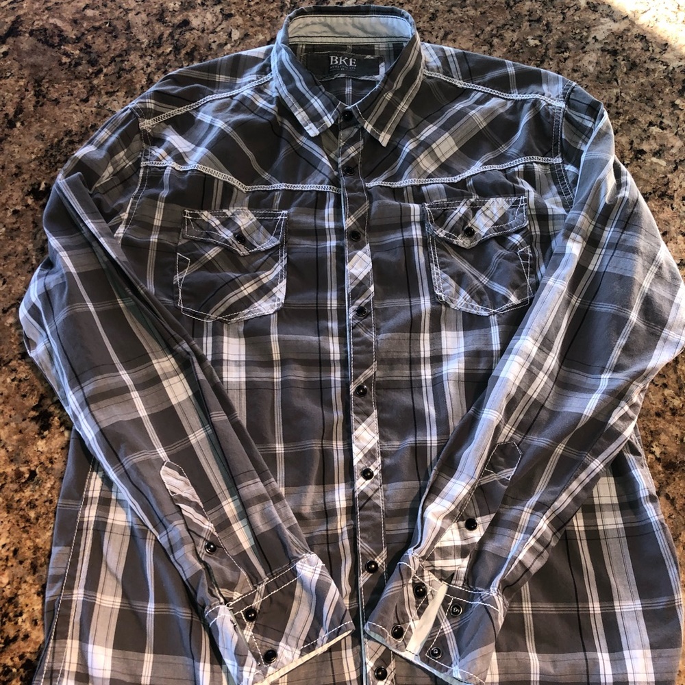 BKE Long Sleeve Button Down Shirt